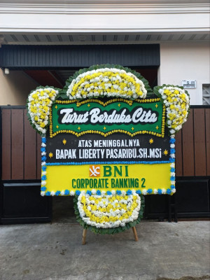 Papan Bunga Duka di Legok Kidul